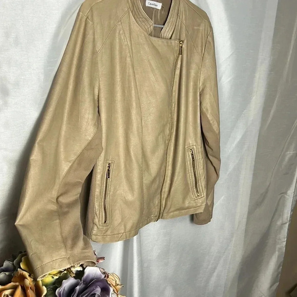 CALVIN Klein vegan leather jacket,asymmetrical front zipper,rib sides, like new! - Picture 5 of 16